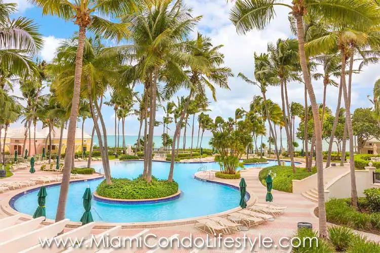 Ocean Club - Resort Villas Pool